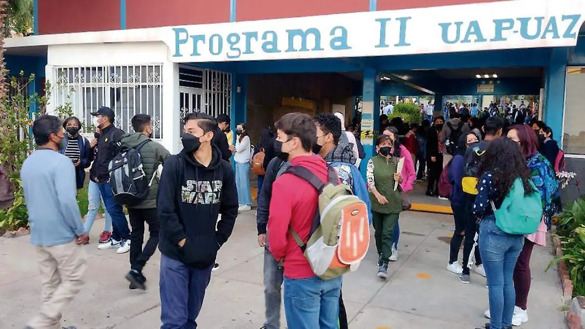 Regreso a clases presenciales en la UAZ